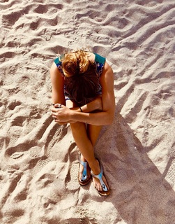 China Suárez feet photo thumbnail