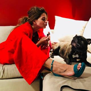 China Suárez feet photo thumbnail