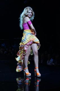 China Suárez feet photo thumbnail