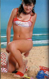 China Suárez feet photo thumbnail