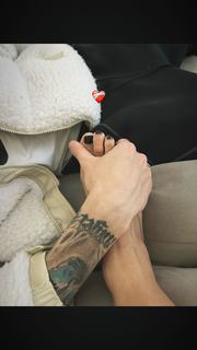 China Suárez feet photo thumbnail