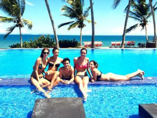 China Suárez feet photo thumbnail