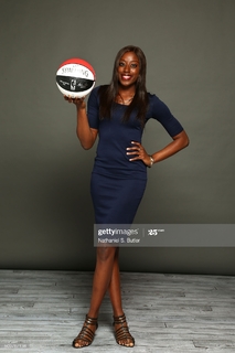 Chiney Ogwumike feet photo 5