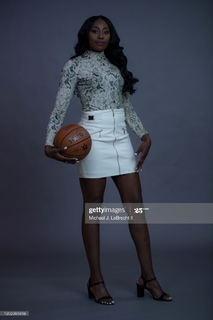 Chiney Ogwumike feet photo 8