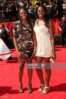 Chiney Ogwumike feet photo 6