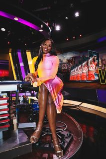 Chiney Ogwumike feet photo 16