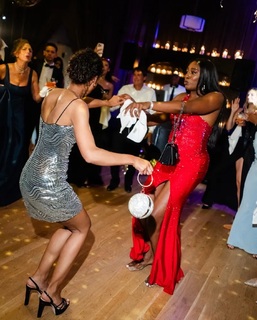 Chiney Ogwumike feet photo 11
