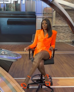 Chiney Ogwumike feet photo 17