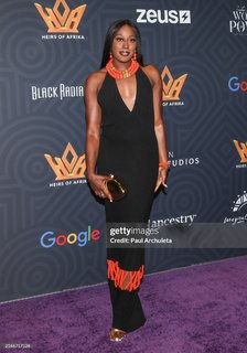 Chiney Ogwumike feet photo 16