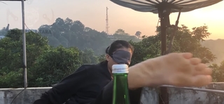 Chintya Candranaya feet photo thumbnail