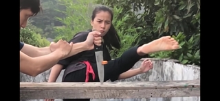 Chintya Candranaya feet photo thumbnail