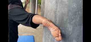 Chintya Candranaya feet photo thumbnail