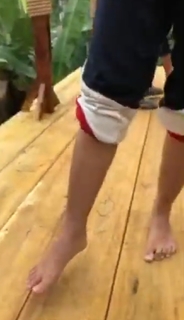 Chintya Candranaya feet photo thumbnail