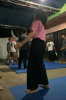 Chintya Candranaya feet photo thumbnail