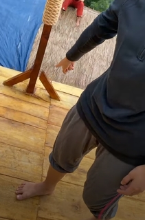 Chintya Candranaya feet photo thumbnail