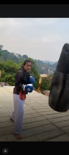 Chintya Candranaya feet photo thumbnail