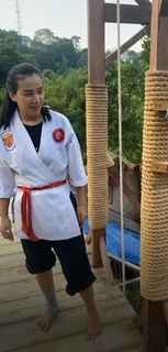 Chintya Candranaya feet photo thumbnail