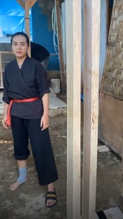 Chintya Candranaya feet photo thumbnail