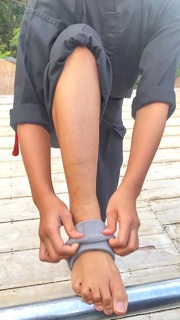 Chintya Candranaya feet photo thumbnail