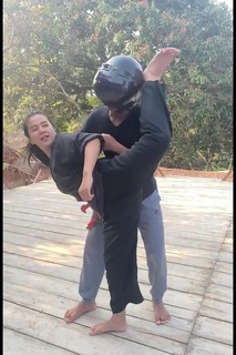 Chintya Candranaya feet photo thumbnail