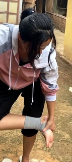 Chintya Candranaya feet photo thumbnail