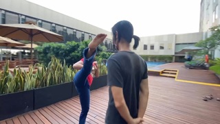 Chintya Candranaya feet photo thumbnail