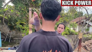 Chintya Candranaya feet photo thumbnail