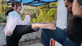 Chintya Candranaya feet photo thumbnail