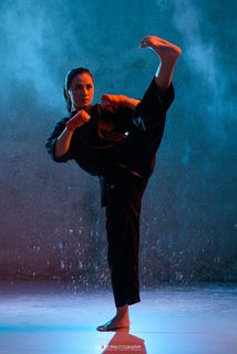 Chintya Candranaya feet photo thumbnail