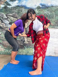 Chintya Candranaya feet photo thumbnail