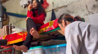 Chintya Candranaya feet photo thumbnail