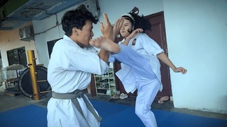 Chintya Candranaya feet photo thumbnail