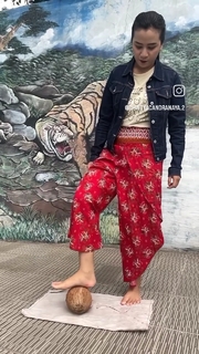 Chintya Candranaya feet photo thumbnail