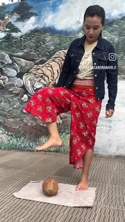 Chintya Candranaya feet photo thumbnail