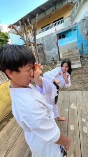 Chintya Candranaya feet photo thumbnail