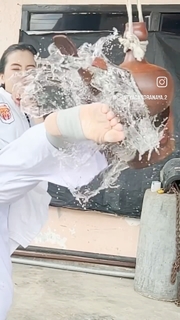 Chintya Candranaya feet photo thumbnail