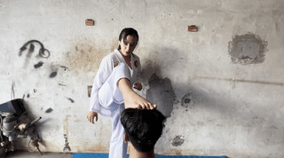 Chintya Candranaya feet photo thumbnail