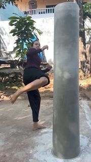 Chintya Candranaya feet photo thumbnail