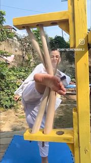 Chintya Candranaya feet photo thumbnail