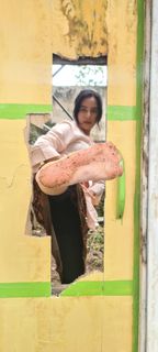 Chintya Candranaya feet photo thumbnail