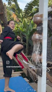 Chintya Candranaya feet photo 2
