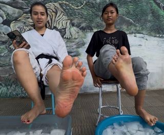 Chintya Candranaya feet photo 10