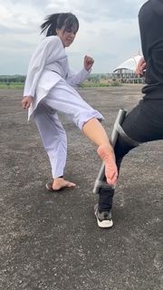 Chintya Candranaya feet photo 4