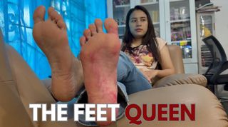 Chintya Candranaya feet photo 5