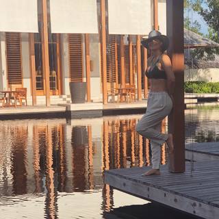 Chiquinquirá Delgado feet photo thumbnail