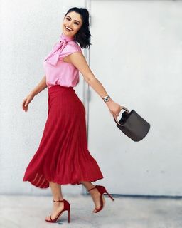 Chiquinquirá Delgado feet photo thumbnail