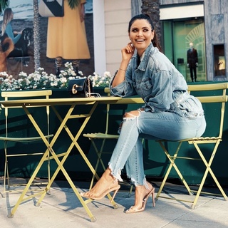 Chiquinquirá Delgado feet photo thumbnail