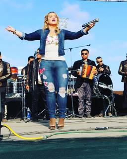 Chiquis Rivera feet photo 16