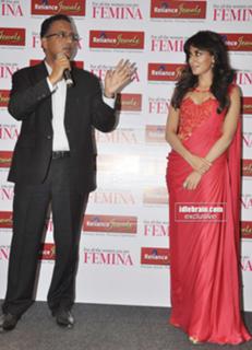 Chitrangada Singh feet photo thumbnail