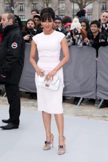 Chitrangada Singh feet photo thumbnail